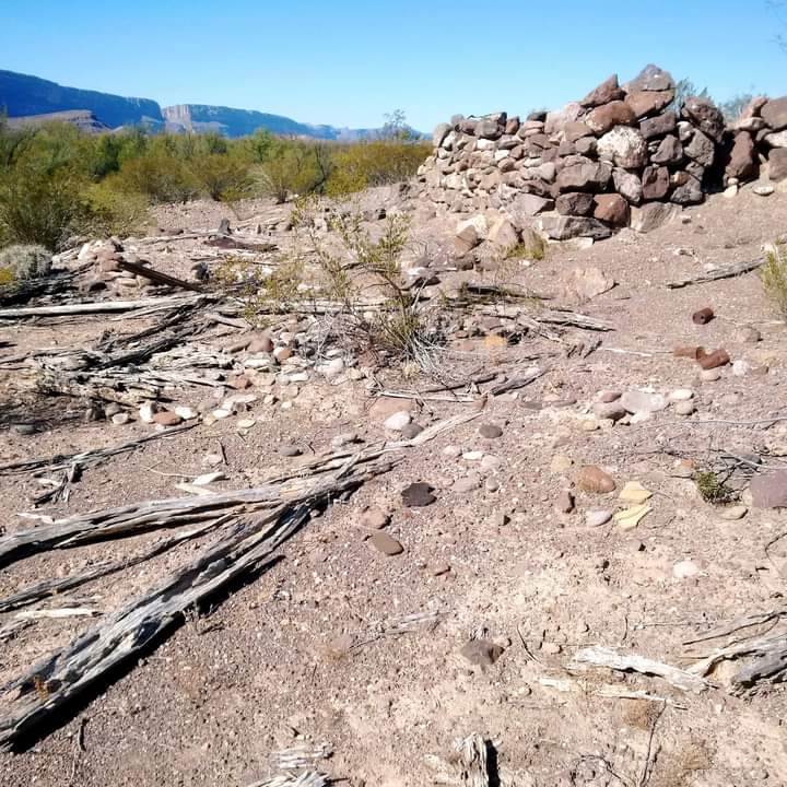 Ben H. English ~ Author ~ Alpine ~ Texas ~ the U.S.A. ~ Music 🎶