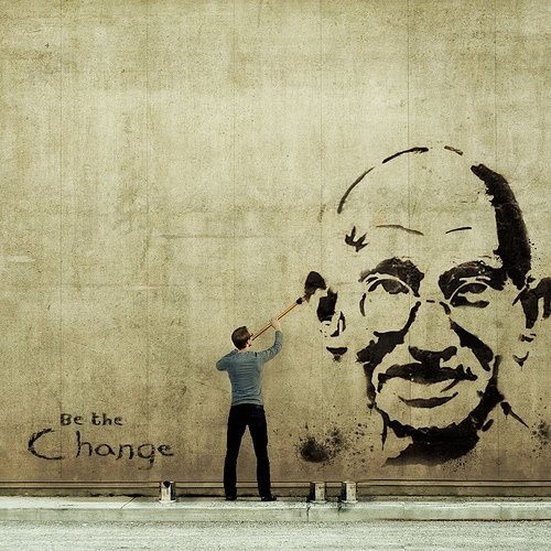 ‘Ace News Room U.K. Daily News Desk’