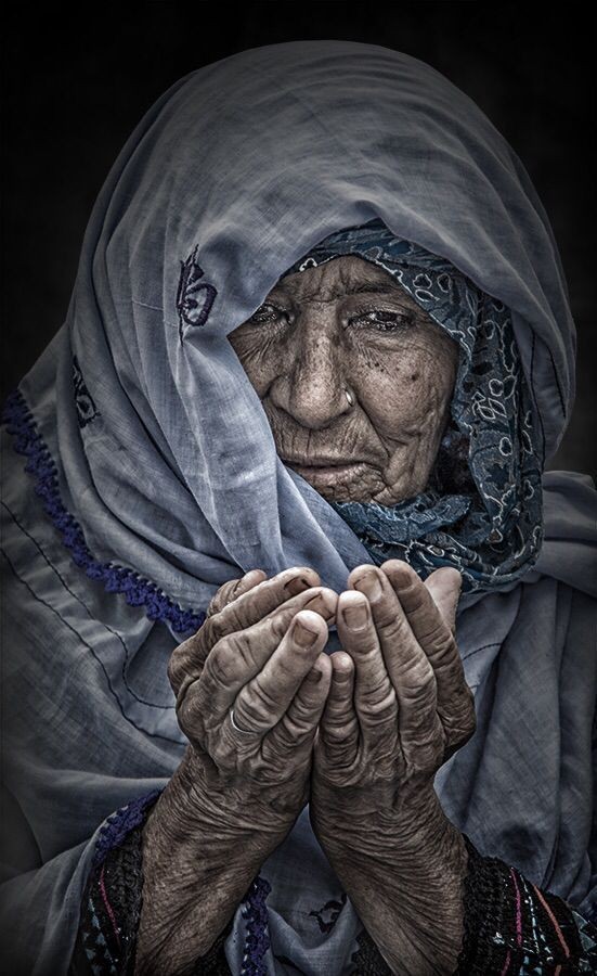 OLD WOMAN ~