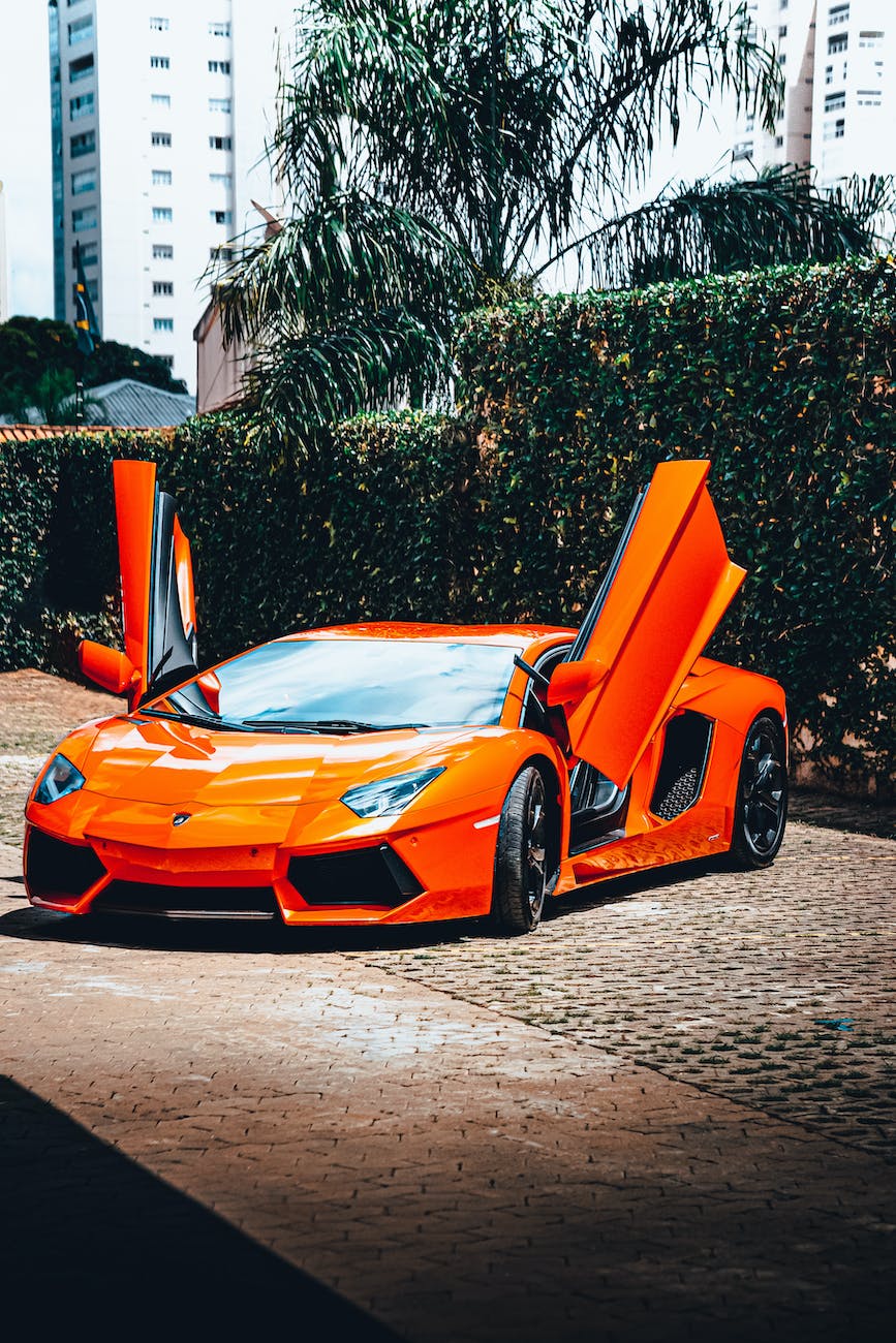 HISTORY TODAY: Rare Classic American & European Cars Stored for 40yrs in ‘ Warehouses & Church ‘ Sold at Auction