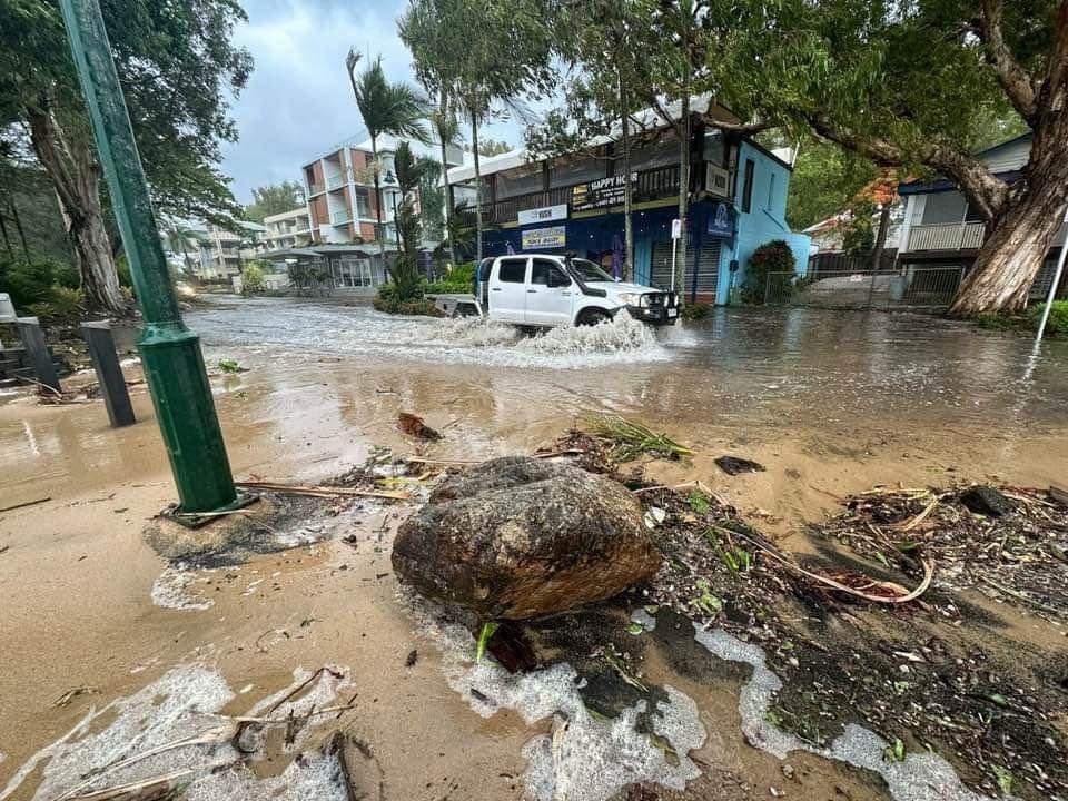 FEATURED WATCH BREAKING AUSTRALIA WEATHER REPORT: Hit With Severe Thunderstorms & Lightening Strikes & Strongest Winds Since 1946