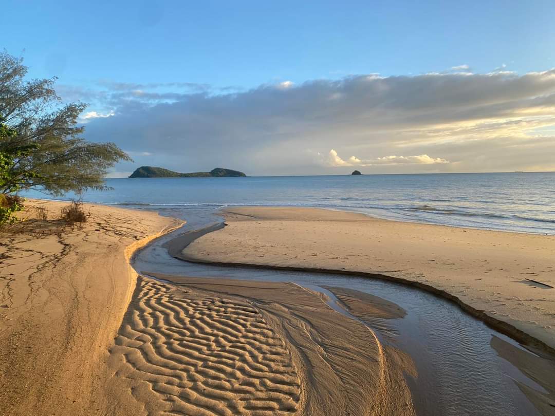 BEWARE OF FALSE TEACHERS AND PROPHETS