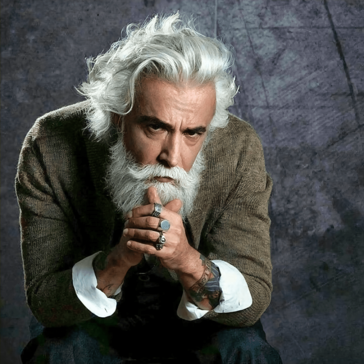 HOUSE-POET&nbsp; PEACEWRITER51 ✍️ ✍️ ✍️ ✍️ ✍️ ✨️⚜️🫳💯♥️🤩♥️💓💛❤️🤩⚜️✨️👏🫳👏🏆✋️❤️💛